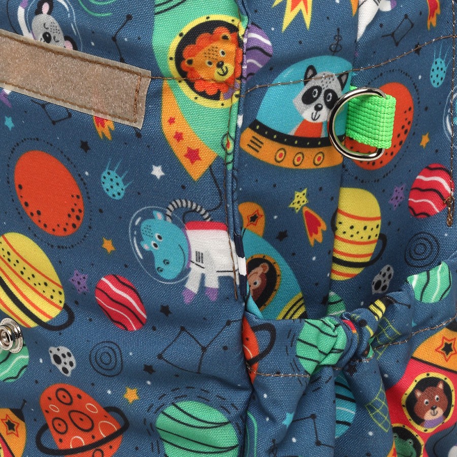 Space with Lime Straps