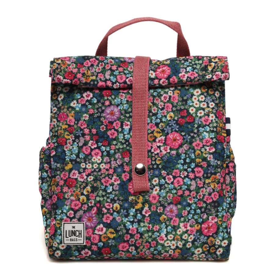 Daisies with Rose Straps