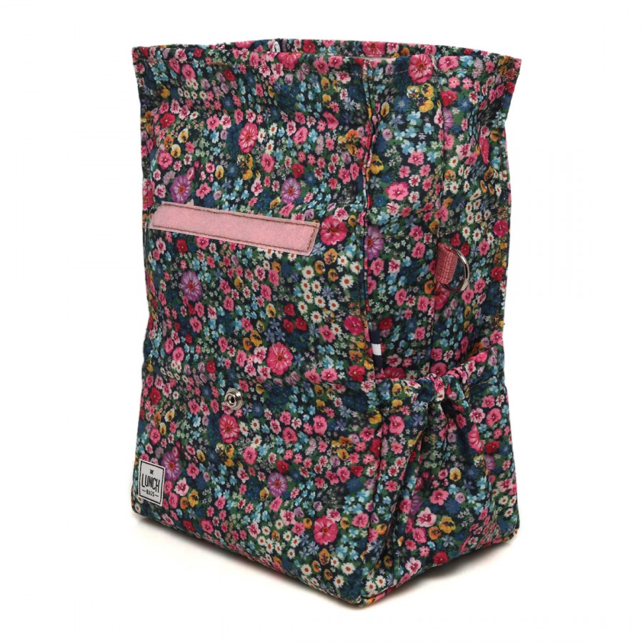 Daisies with Rose Straps